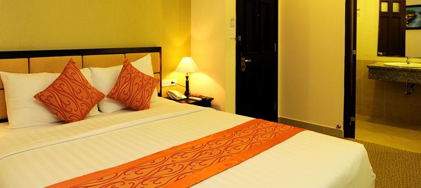 ฮวงงัน โฮเทล แอนด์ สวีท - ใจกลางเมือง Hotel โฮจิมินห์ซิตี้ ภายนอก รูปภาพ