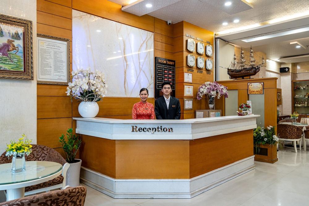 ฮวงงัน โฮเทล แอนด์ สวีท - ใจกลางเมือง Hotel โฮจิมินห์ซิตี้ ภายนอก รูปภาพ
