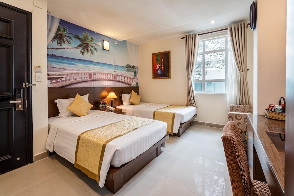 ฮวงงัน โฮเทล แอนด์ สวีท - ใจกลางเมือง Hotel โฮจิมินห์ซิตี้ ภายนอก รูปภาพ