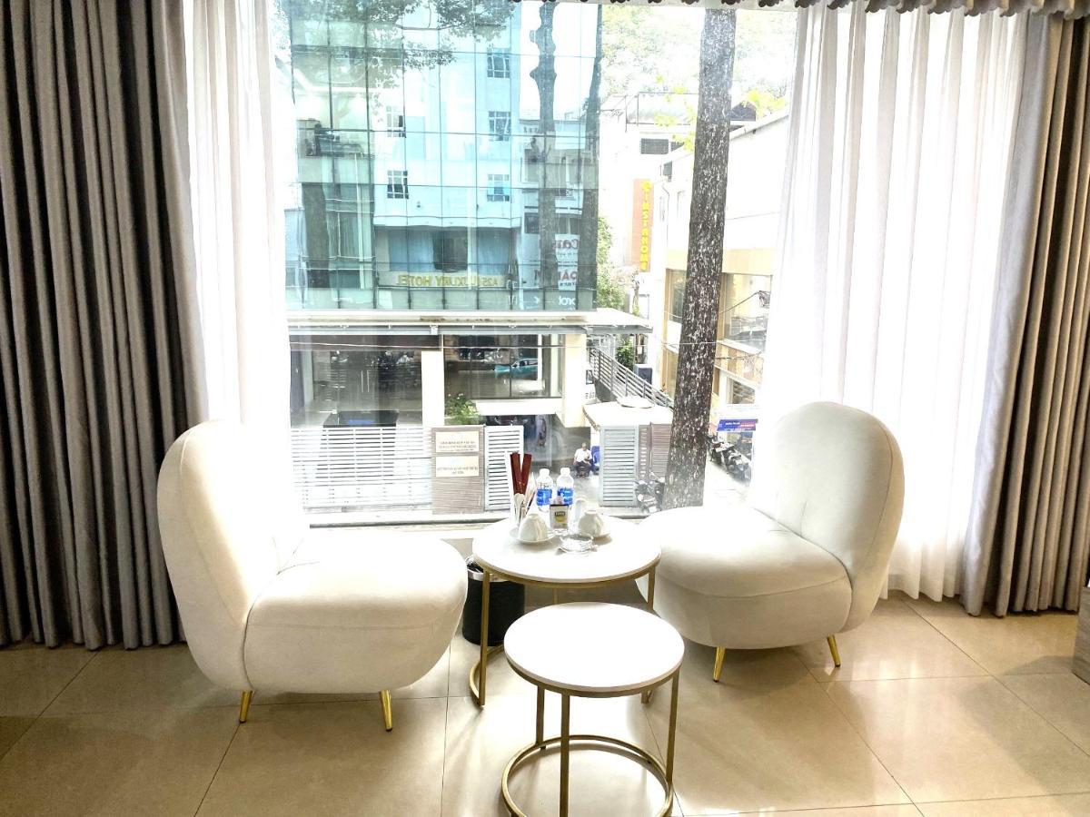 ฮวงงัน โฮเทล แอนด์ สวีท - ใจกลางเมือง Hotel โฮจิมินห์ซิตี้ ภายนอก รูปภาพ