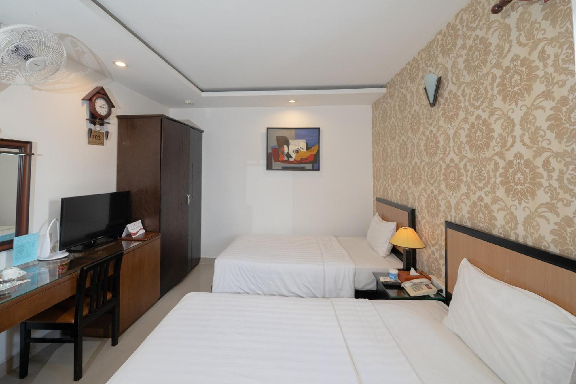 ฮวงงัน โฮเทล แอนด์ สวีท - ใจกลางเมือง Hotel โฮจิมินห์ซิตี้ ภายนอก รูปภาพ