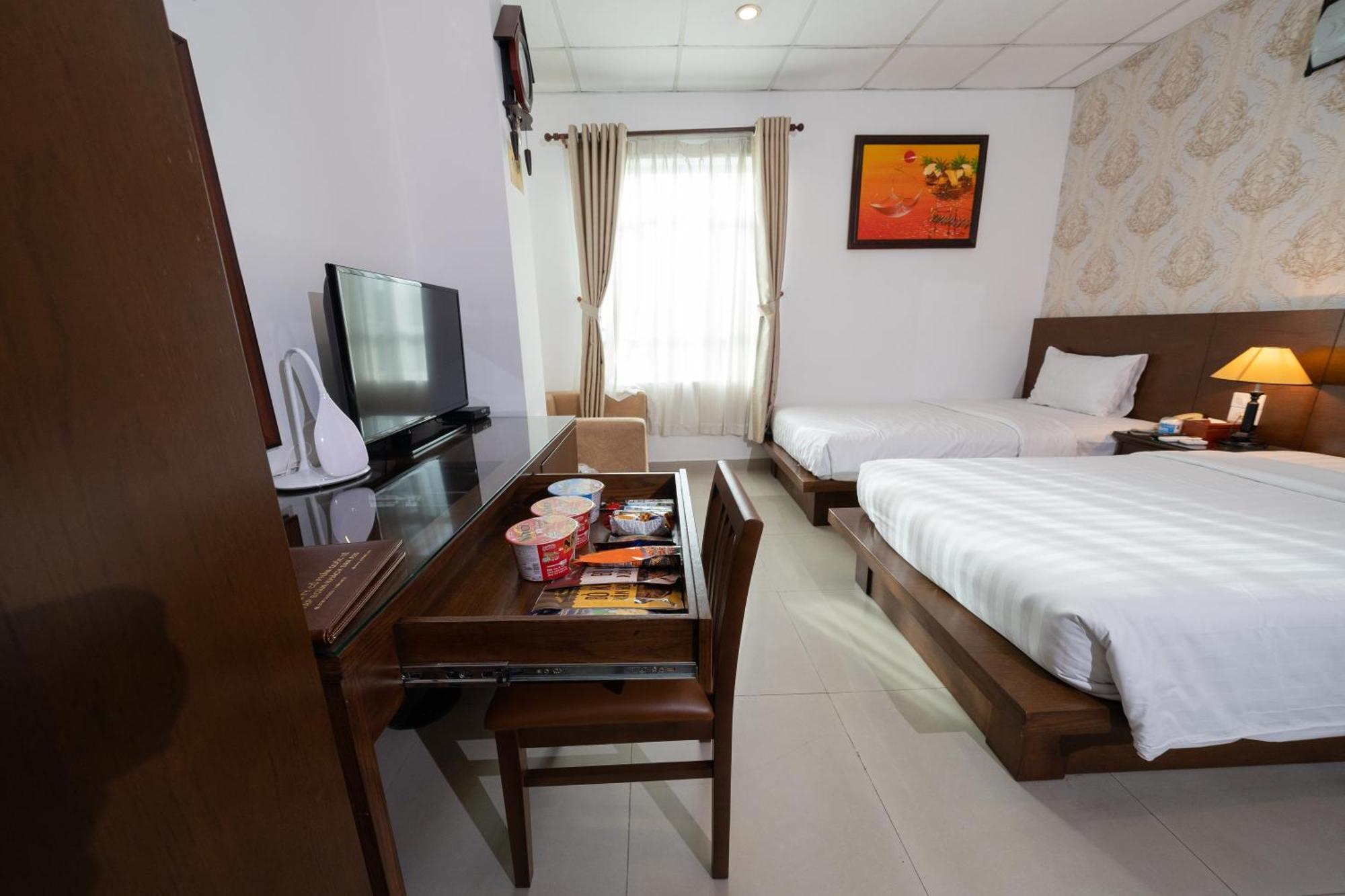 ฮวงงัน โฮเทล แอนด์ สวีท - ใจกลางเมือง Hotel โฮจิมินห์ซิตี้ ภายนอก รูปภาพ
