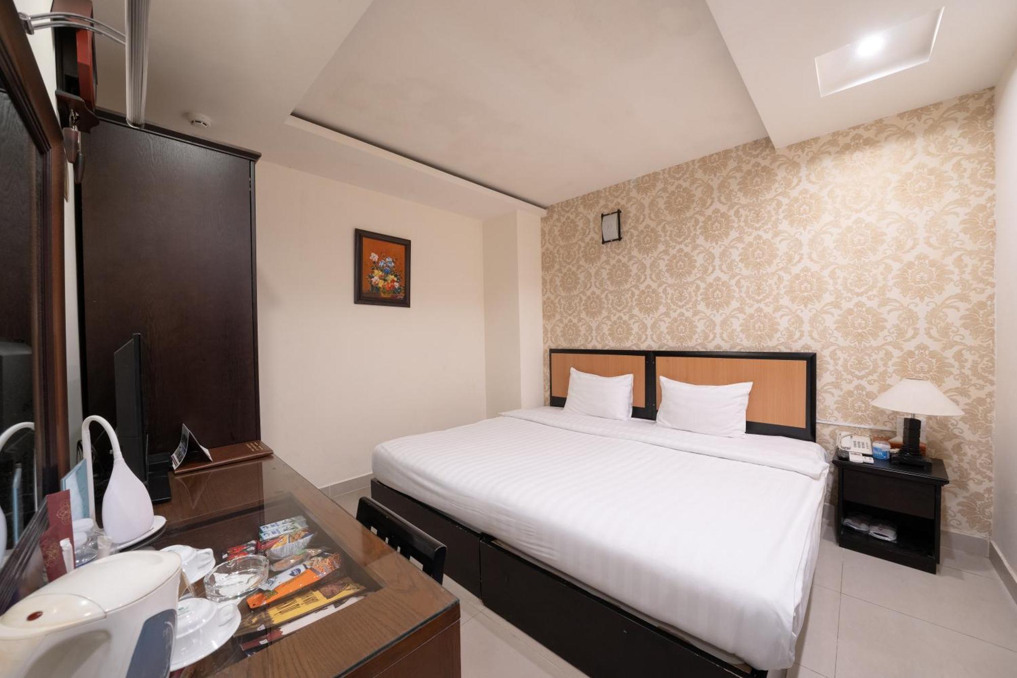 ฮวงงัน โฮเทล แอนด์ สวีท - ใจกลางเมือง Hotel โฮจิมินห์ซิตี้ ภายนอก รูปภาพ